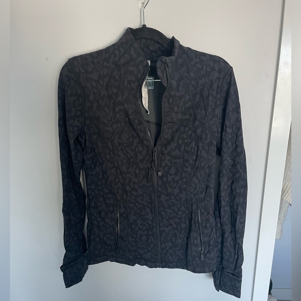 Lululemon define jacket in black camo